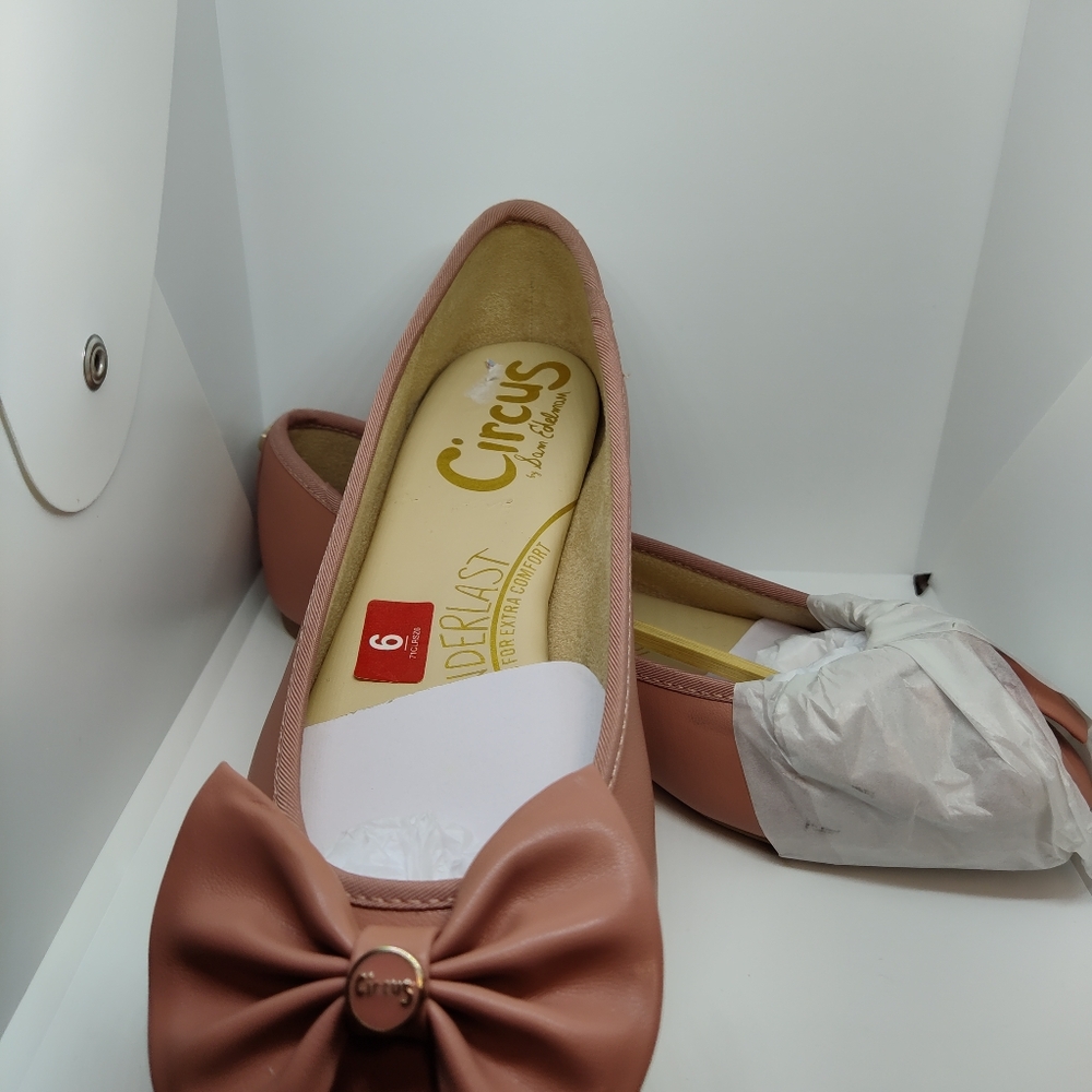 Circus flat shoes